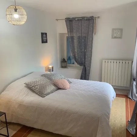 Apartment La Maison Bleue